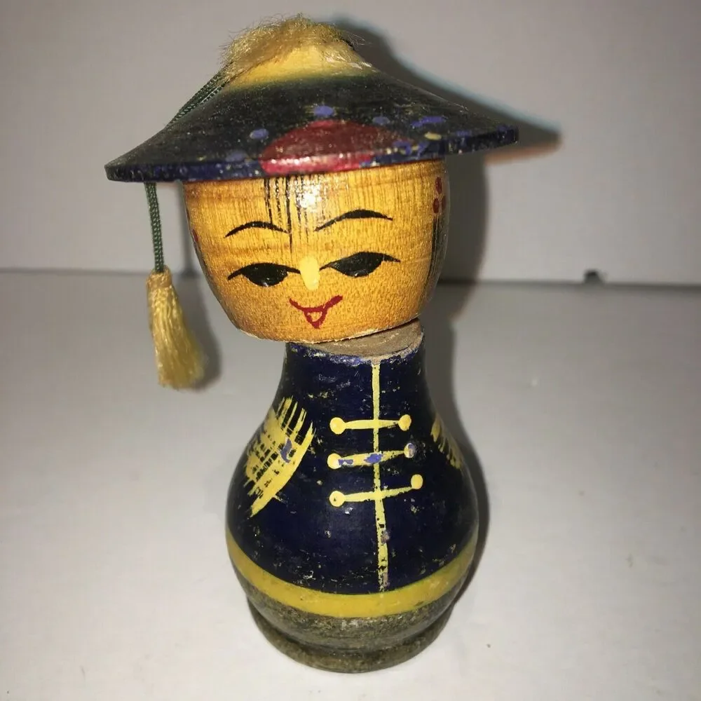 Set Of 3 Vintage Kokeshi Japanese Wood Bobble Head Dolls